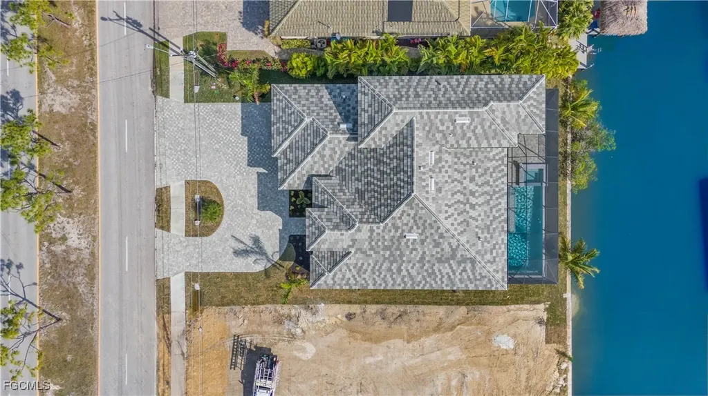 1422 Mohawk Parkway Cape Coral FL 33914