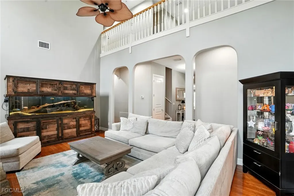 16461 Oakview Circle Alva FL 33920