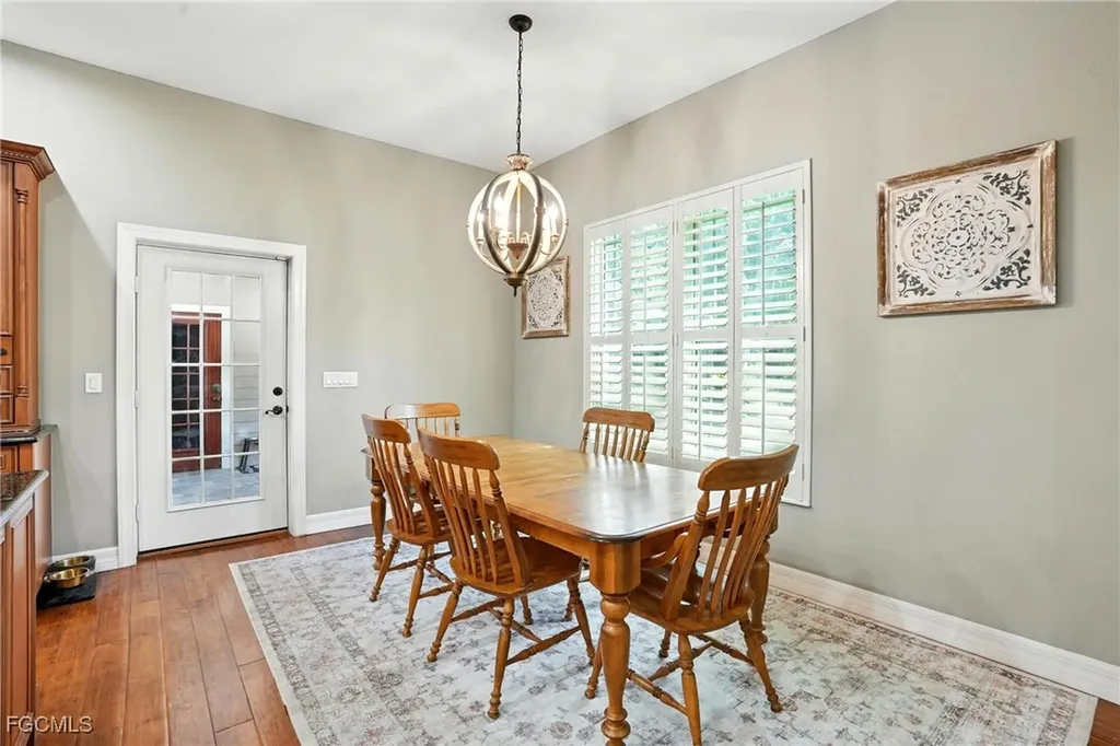 16461 Oakview Circle Alva FL 33920