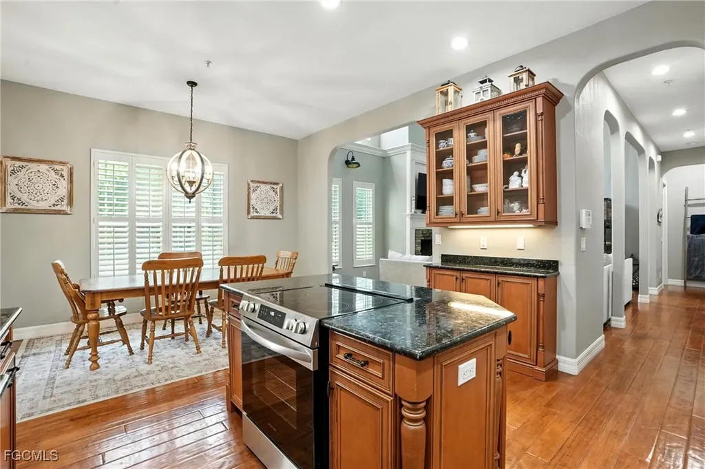 16461 Oakview Circle Alva FL 33920