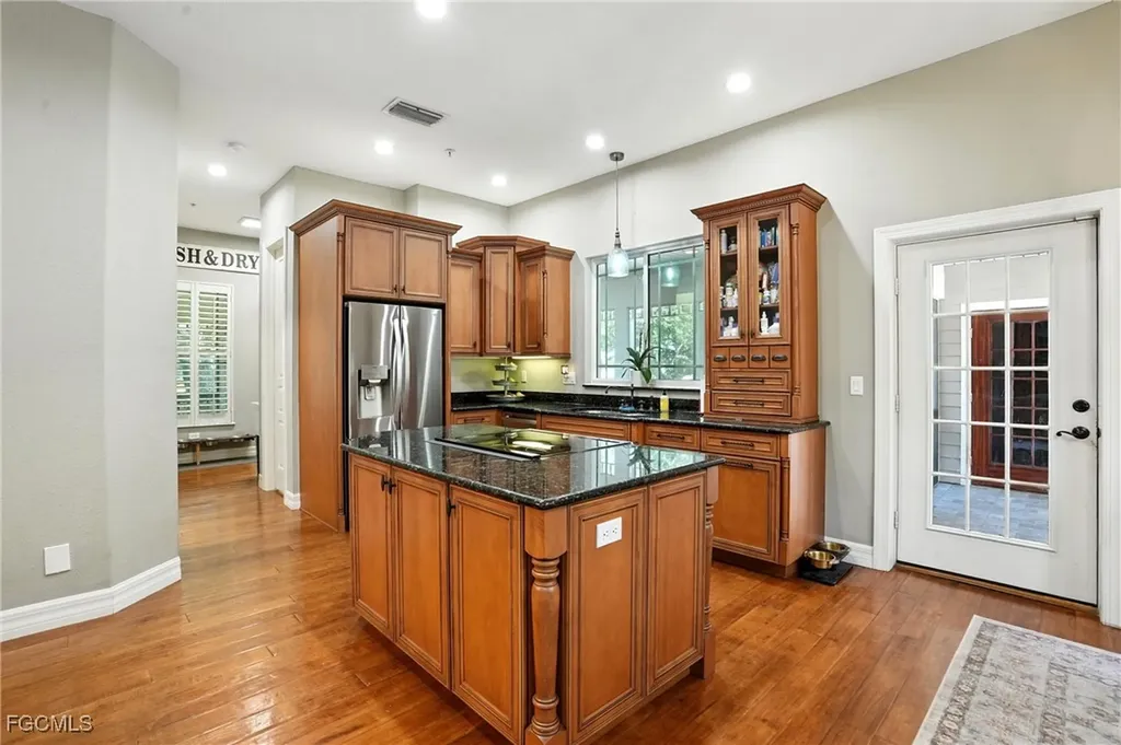 16461 Oakview Circle Alva FL 33920