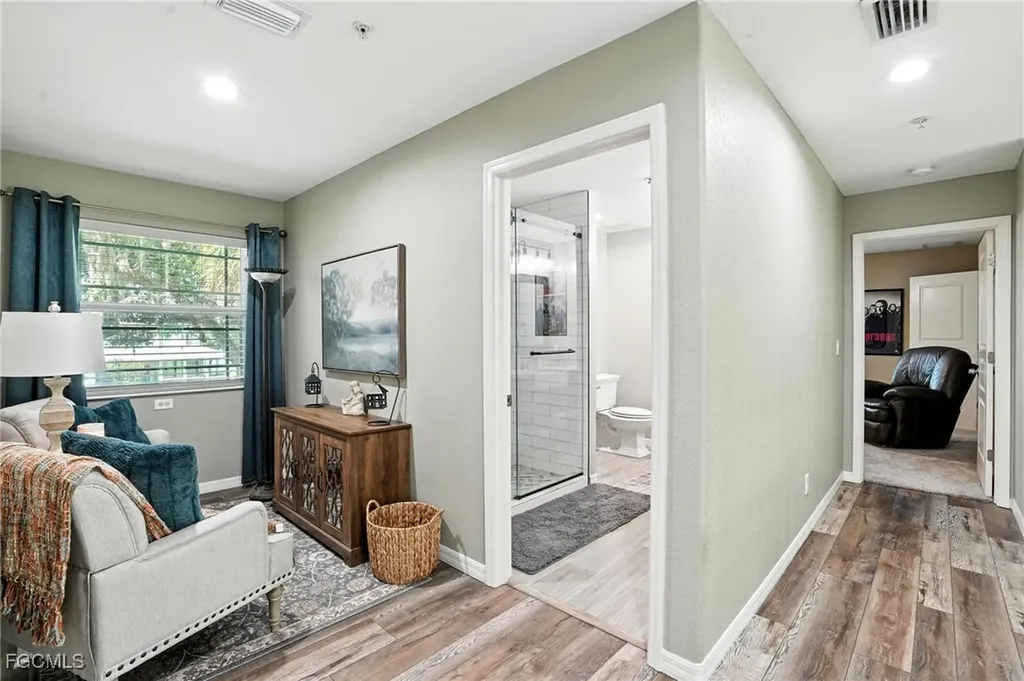 16461 Oakview Circle Alva FL 33920