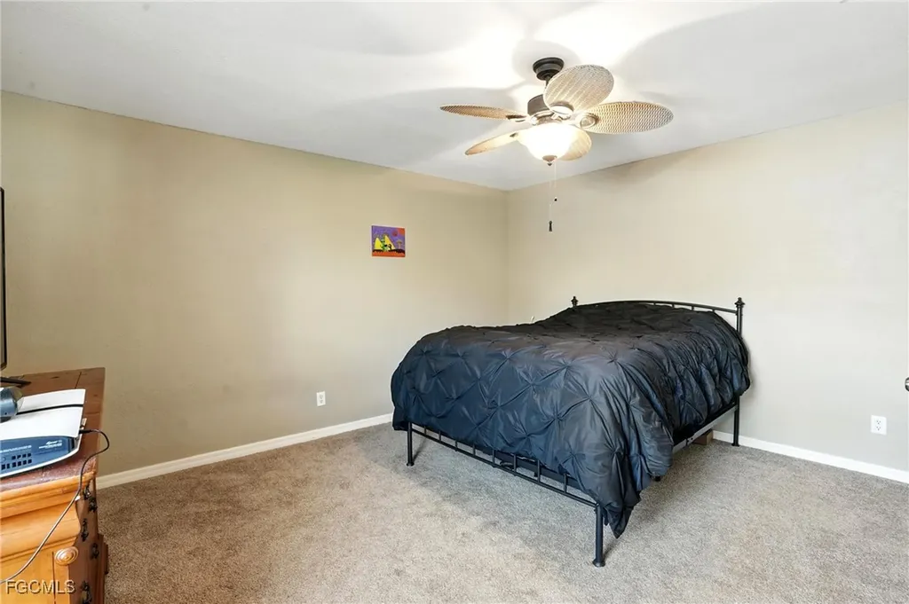 16461 Oakview Circle Alva FL 33920