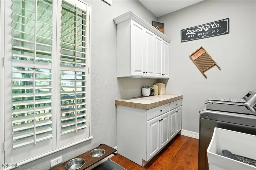 16461 Oakview Circle Alva FL 33920