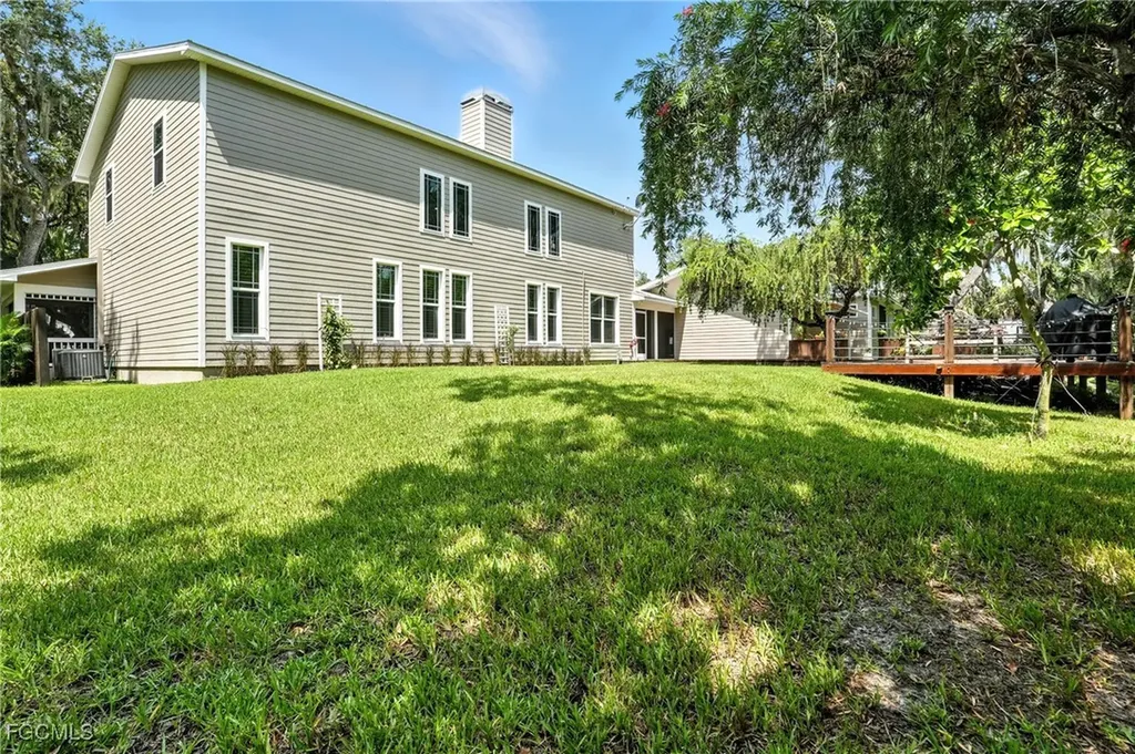 16461 Oakview Circle Alva FL 33920