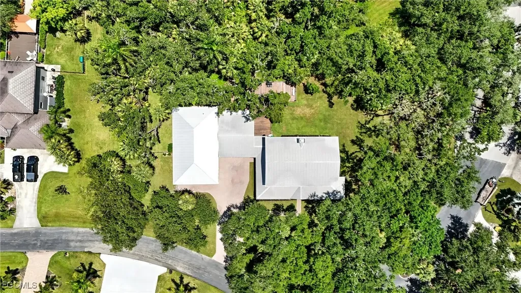 16461 Oakview Circle Alva FL 33920