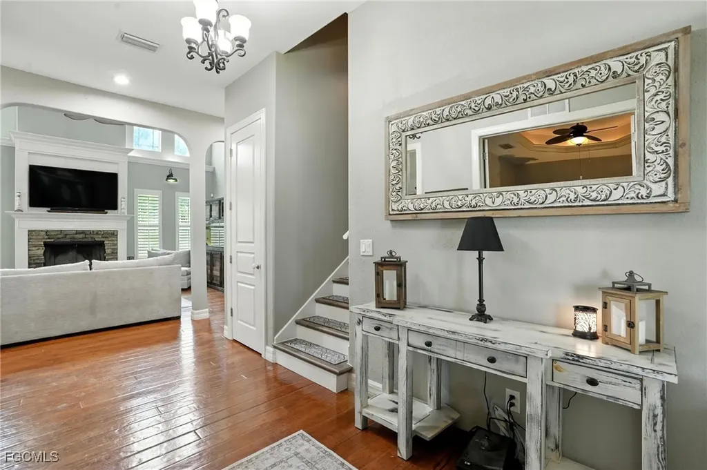 16461 Oakview Circle Alva FL 33920