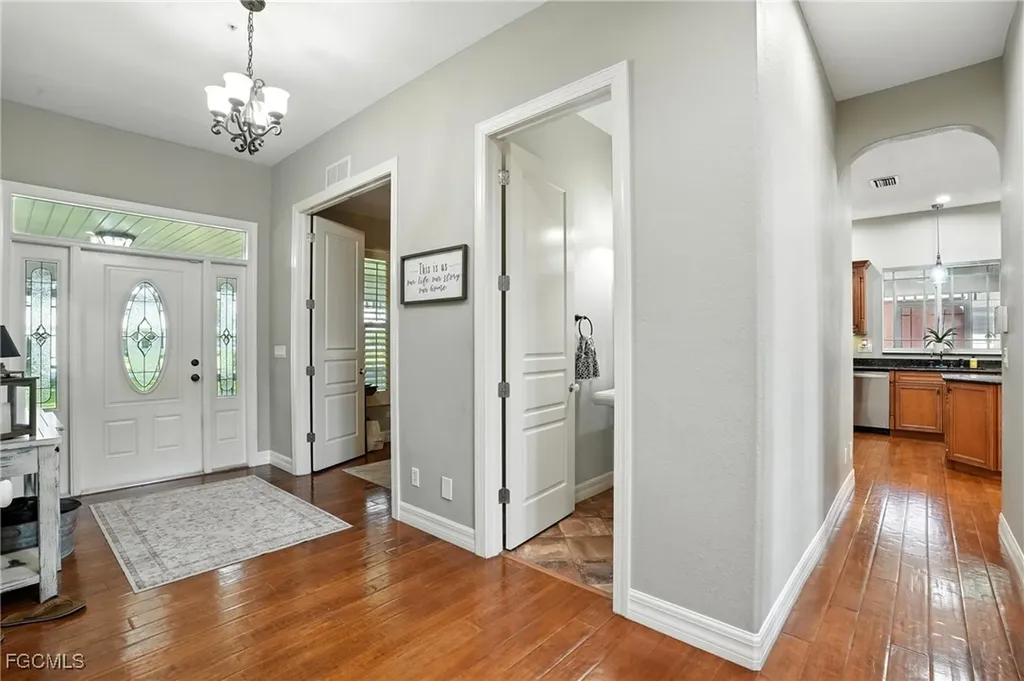 16461 Oakview Circle Alva FL 33920