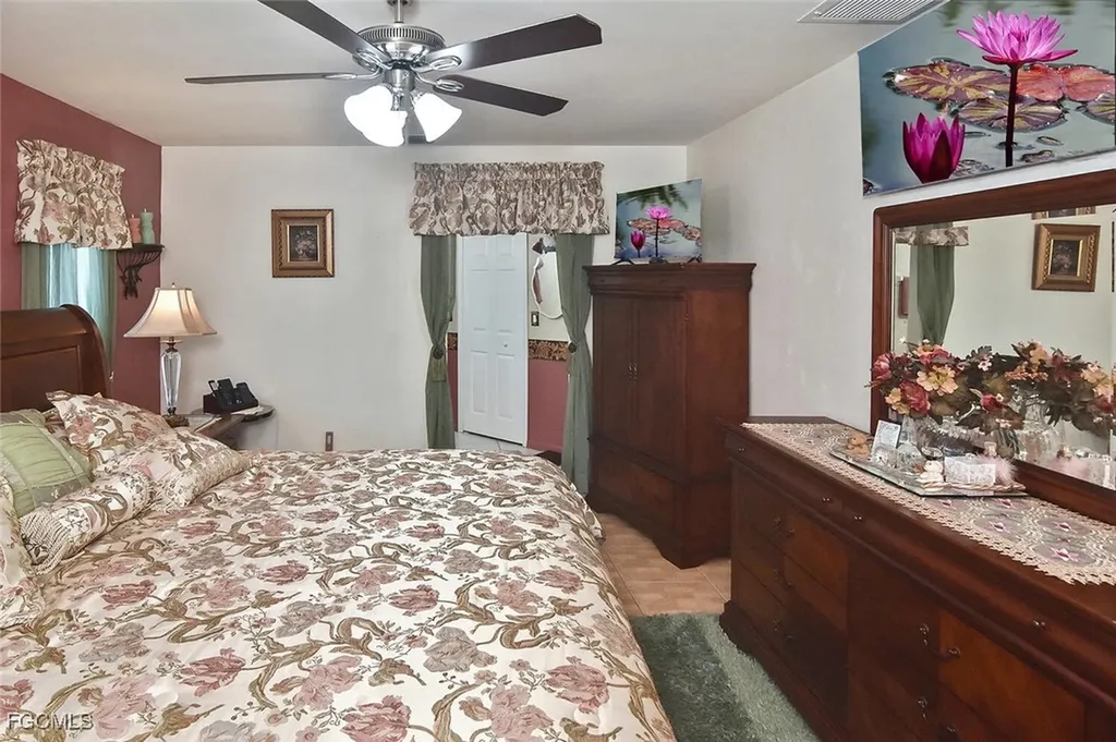 725 Milwaukee Boulevard Lehigh Acres FL 33974