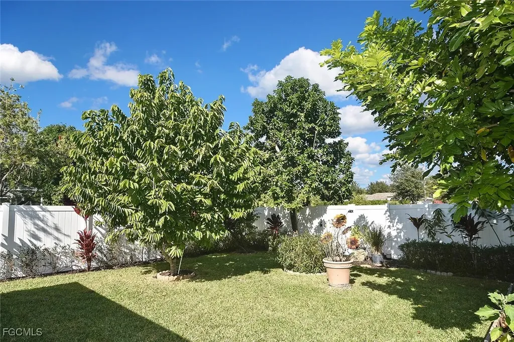 725 Milwaukee Boulevard Lehigh Acres FL 33974