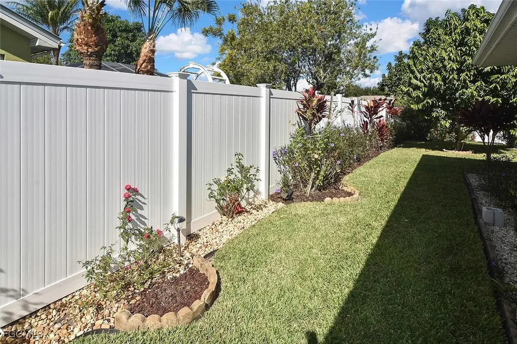 725 Milwaukee Boulevard Lehigh Acres FL 33974