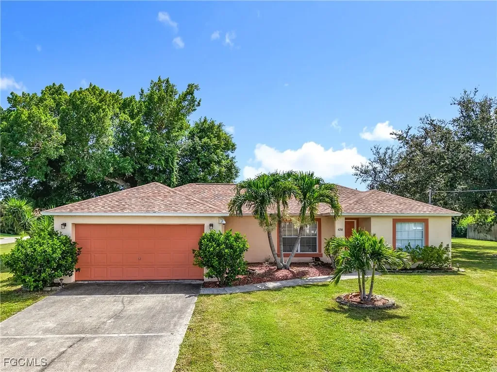 4216 SE 7th Avenue Cape Coral FL 33904