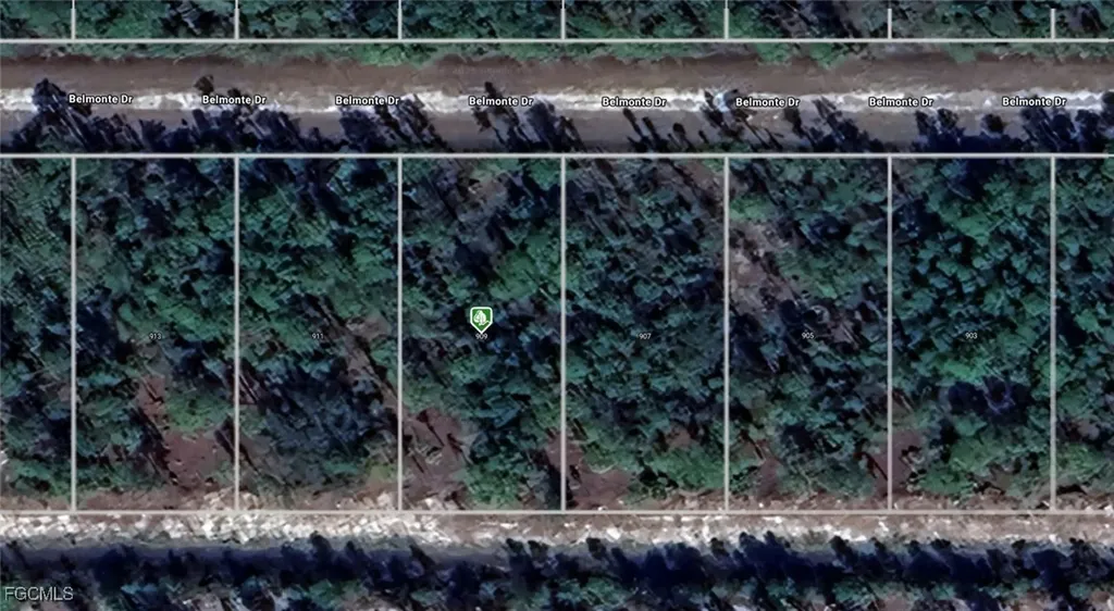 909 Belmonte Drive Indian Lake Estates FL 33855