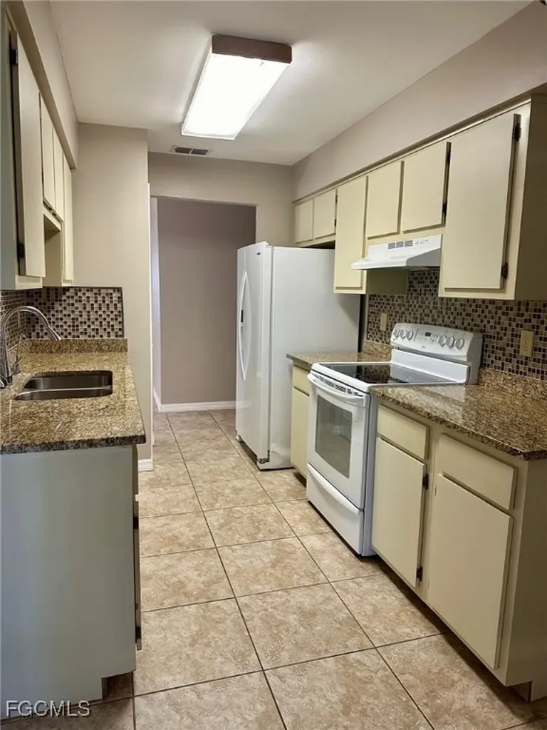 13120 Langton Court Fort Myers FL 33919