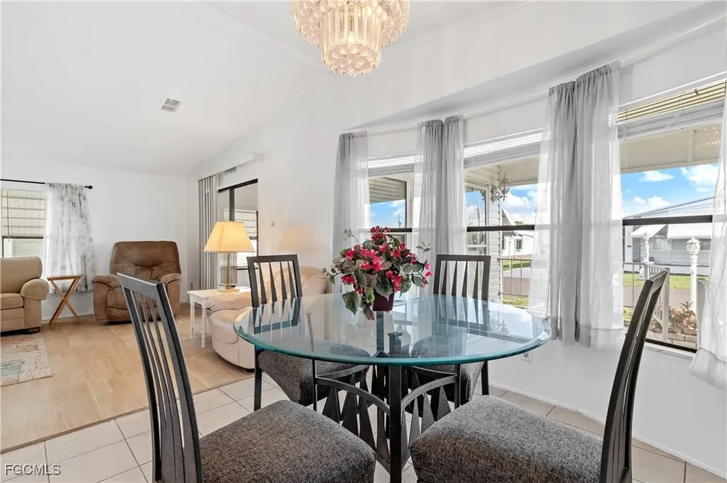 9231 Caloosa Drive North Fort Myers FL 33903