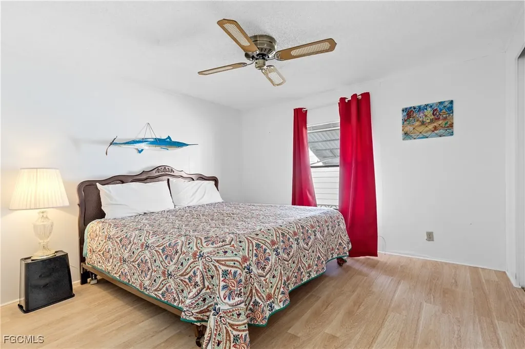 9231 Caloosa Drive North Fort Myers FL 33903