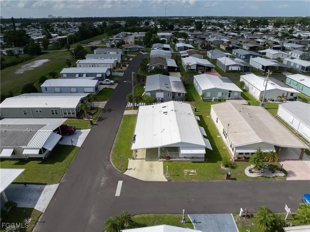 9231 Caloosa Drive North Fort Myers FL 33903