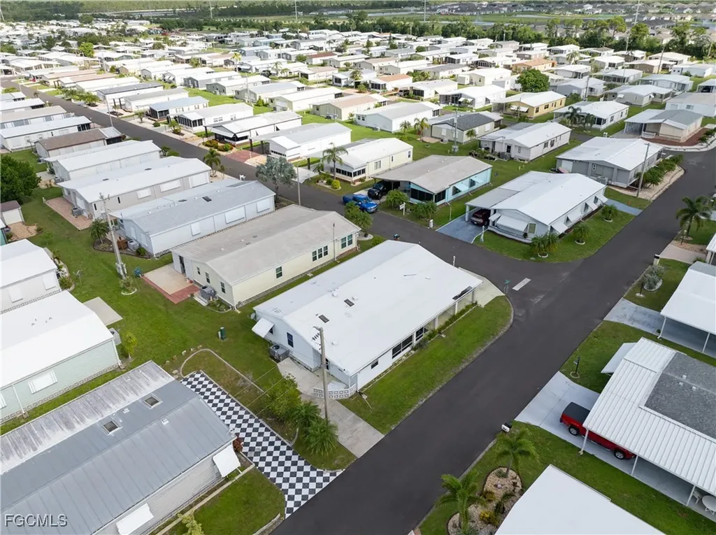 9231 Caloosa Drive North Fort Myers FL 33903