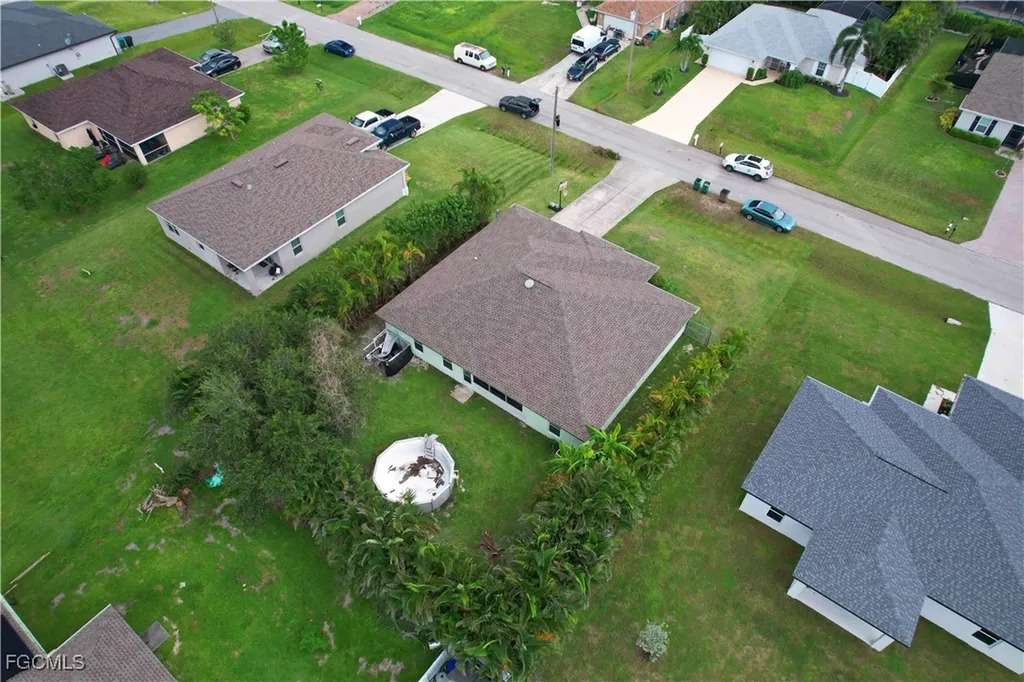 3744 NE 13th Place Cape Coral FL 33909