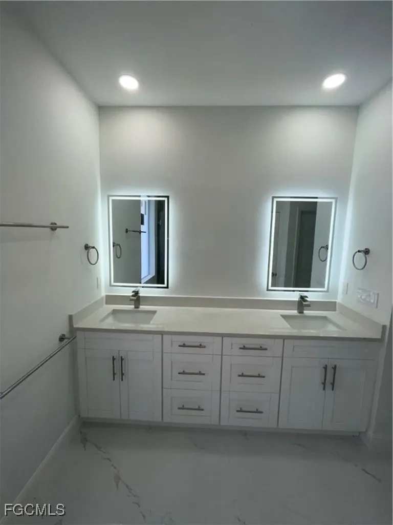 3308 2nd Street SW Lehigh Acres FL 33976