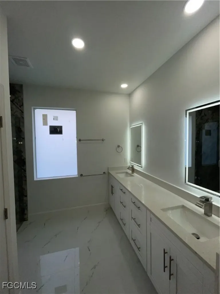 3308 2nd Street SW Lehigh Acres FL 33976