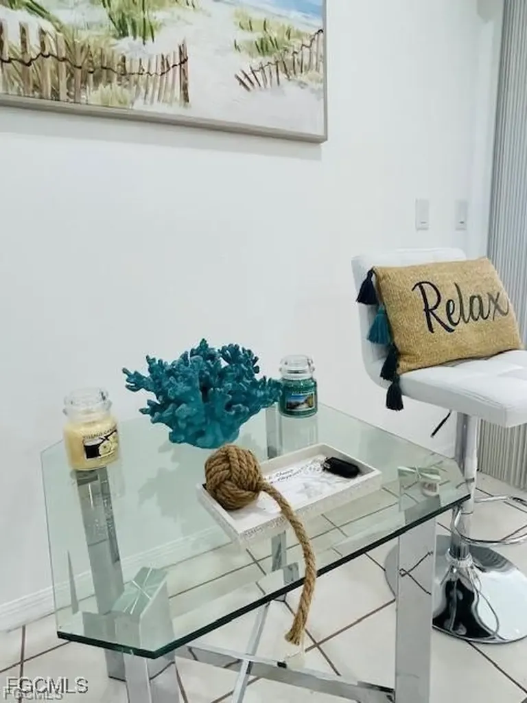 206 SW 33rd Street Cape Coral FL 33914