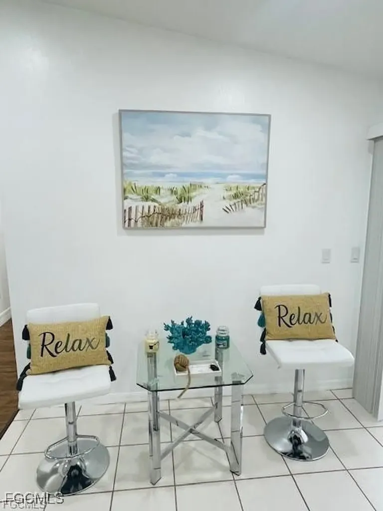 206 SW 33rd Street Cape Coral FL 33914