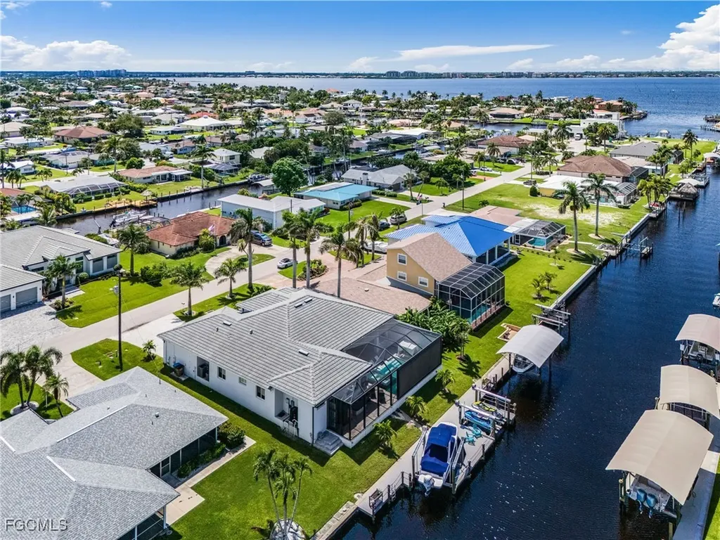 5338 Colonade Court Cape Coral FL 33904