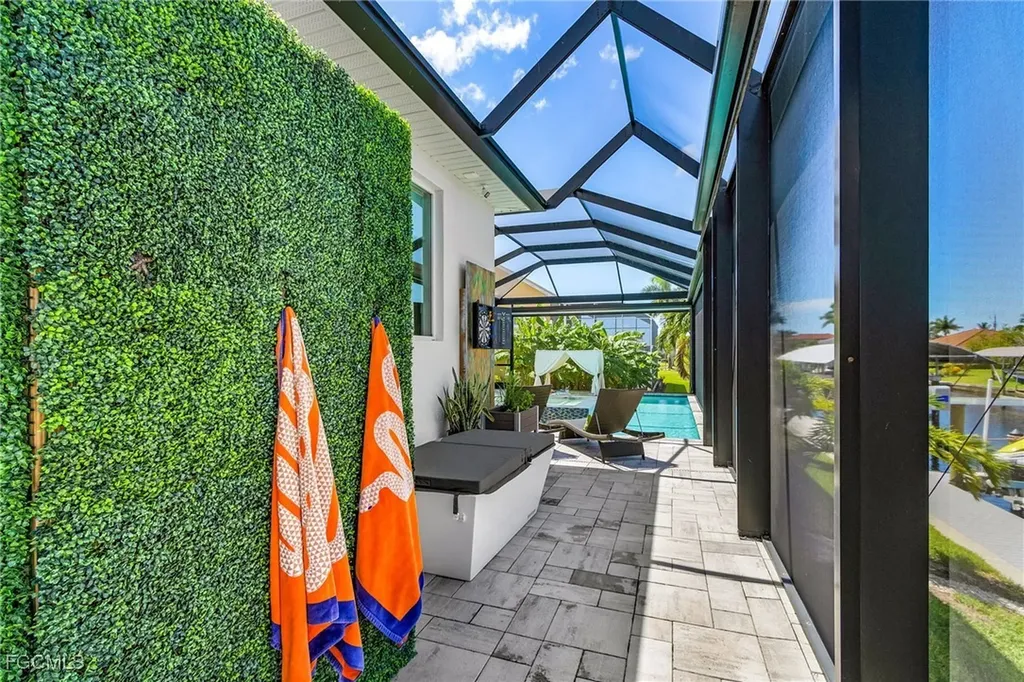 5338 Colonade Court Cape Coral FL 33904