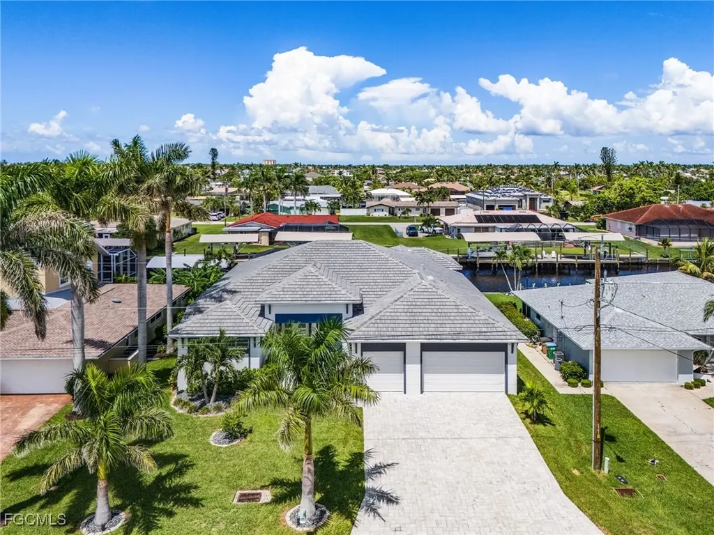 5338 Colonade Court Cape Coral FL 33904