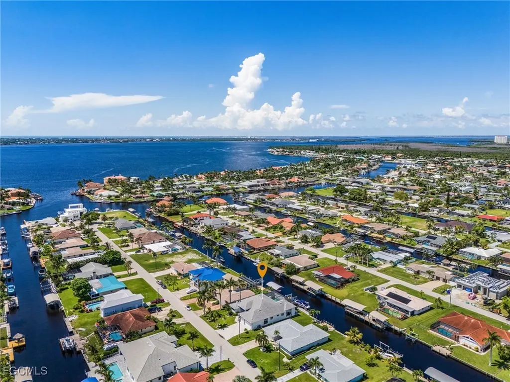 5338 Colonade Court Cape Coral FL 33904