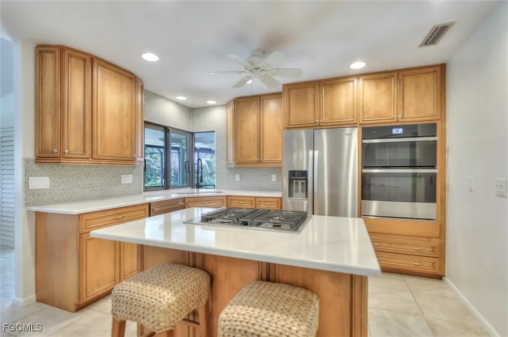 1286 Par View Drive Sanibel FL 33957