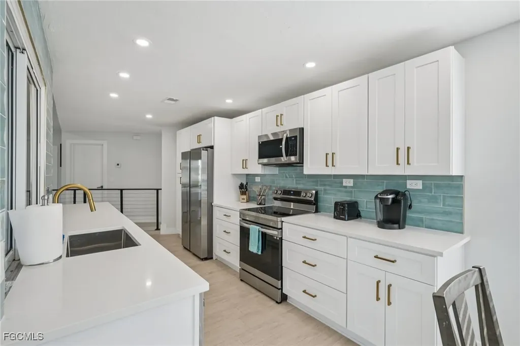 1284 Par View Drive Sanibel FL 33957