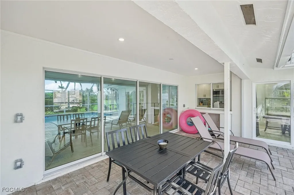 1284 Par View Drive Sanibel FL 33957
