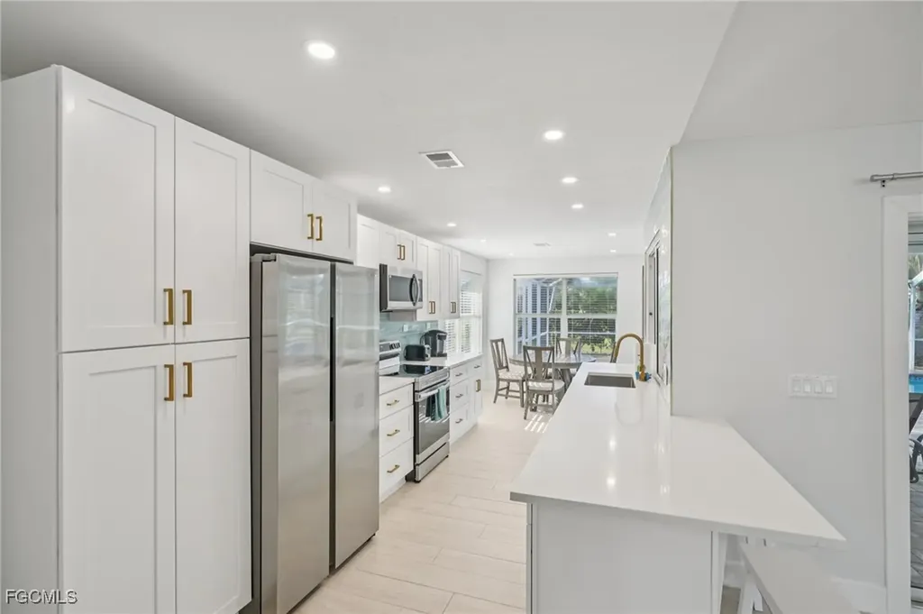 1284 Par View Drive Sanibel FL 33957
