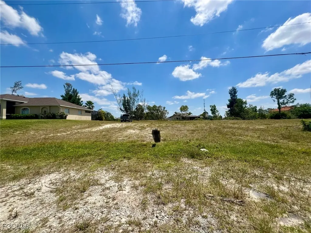 1031 NW 20th Place Cape Coral FL 33993