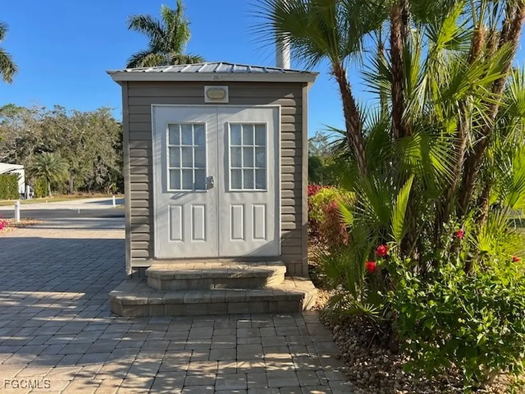 10232 Meadow Beauty Trail Fort Myers FL 33905