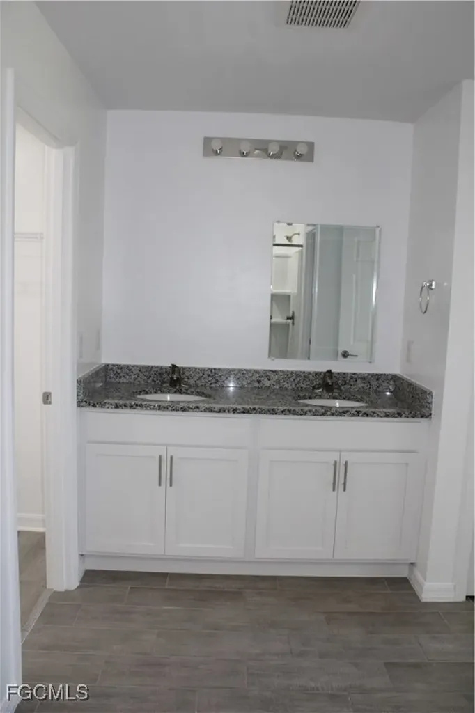 318 NW 14th Street Cape Coral FL 33993