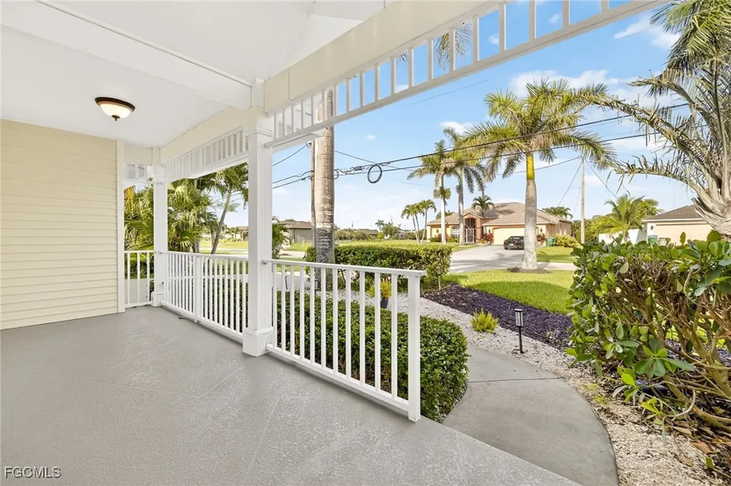 4235 SW 20th Avenue Cape Coral FL 33914