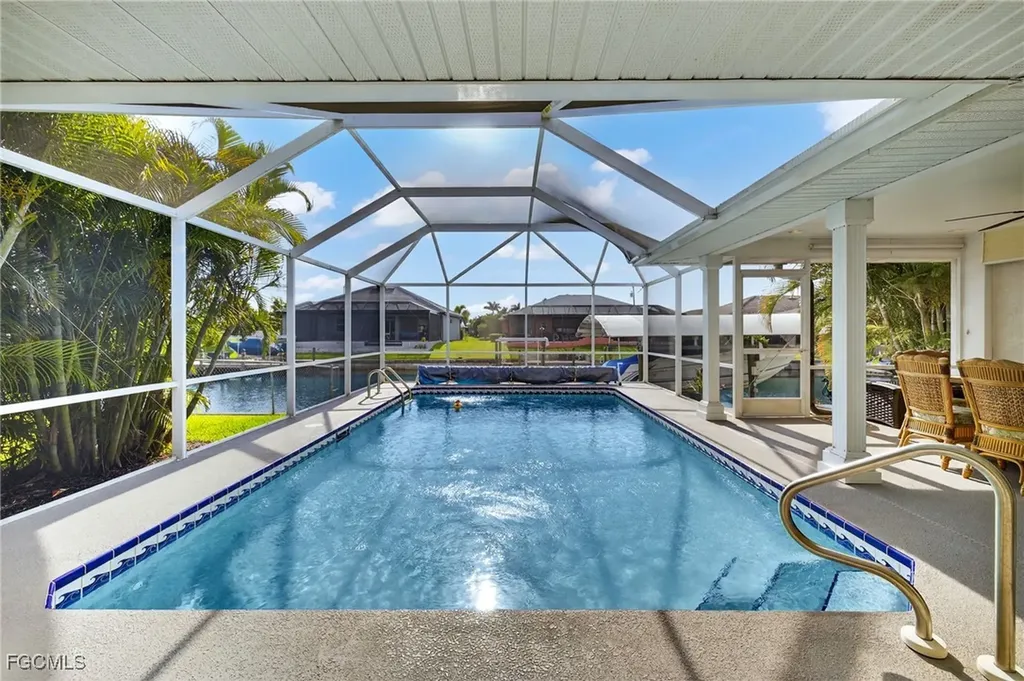 4235 SW 20th Avenue Cape Coral FL 33914