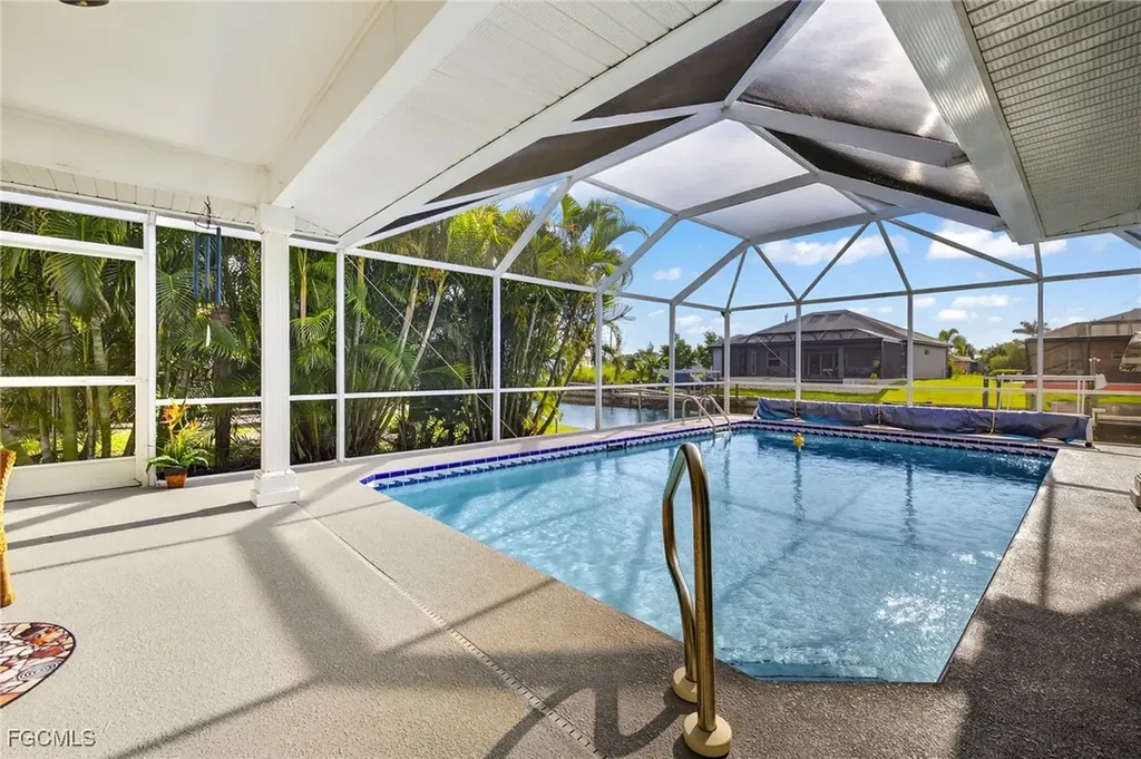 4235 SW 20th Avenue Cape Coral FL 33914