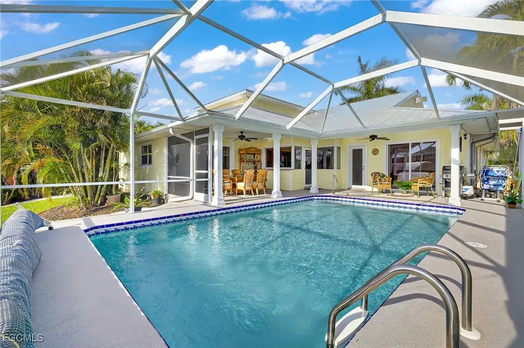 4235 SW 20th Avenue Cape Coral FL 33914