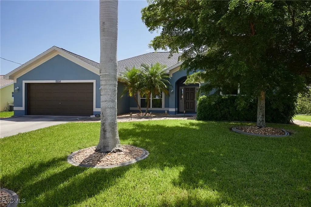 3321 SW 26th Place Cape Coral FL 33914