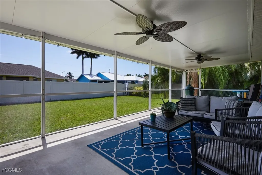 3321 SW 26th Place Cape Coral FL 33914