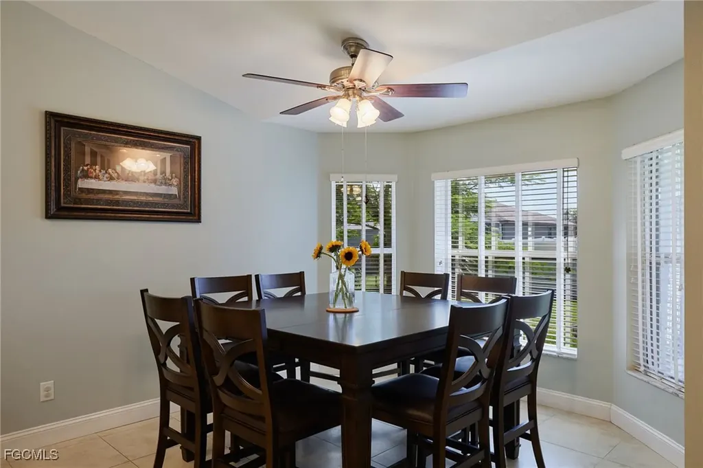 3321 SW 26th Place Cape Coral FL 33914