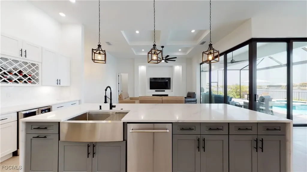 4239 NW 35th Street Cape Coral FL 33993