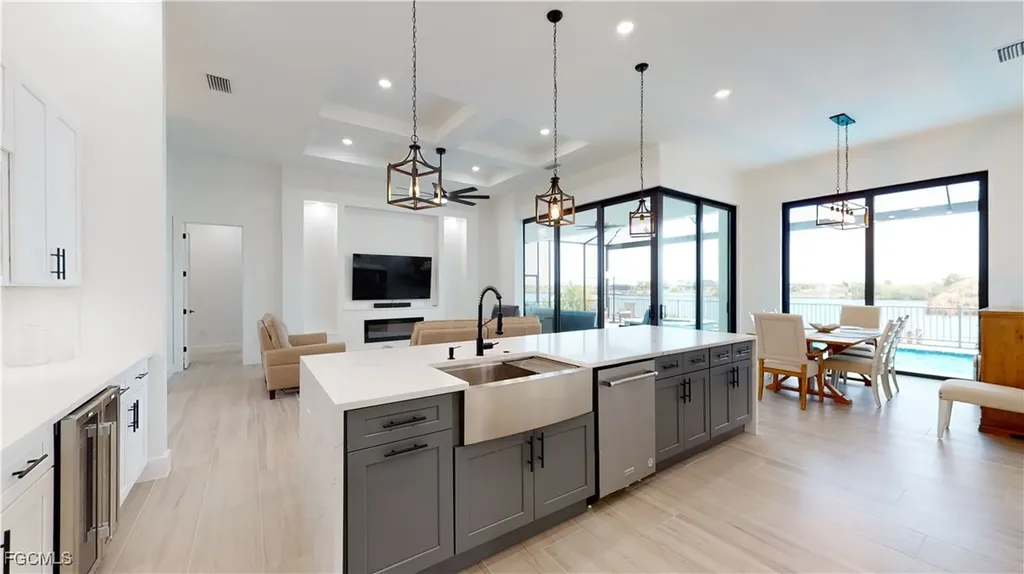 4239 NW 35th Street Cape Coral FL 33993