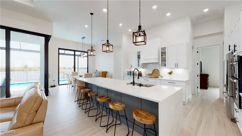 4239 NW 35th Street Cape Coral FL 33993