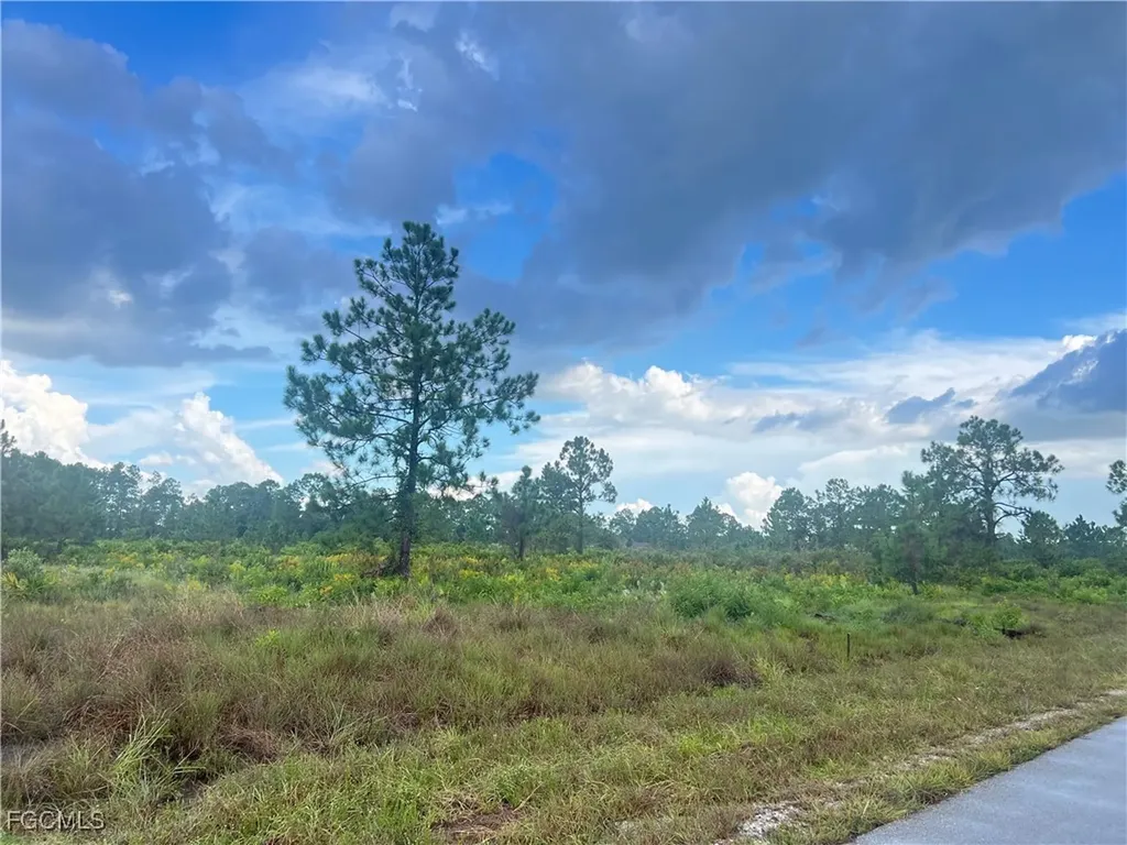 516 Abbott Avenue Lehigh Acres FL 33972