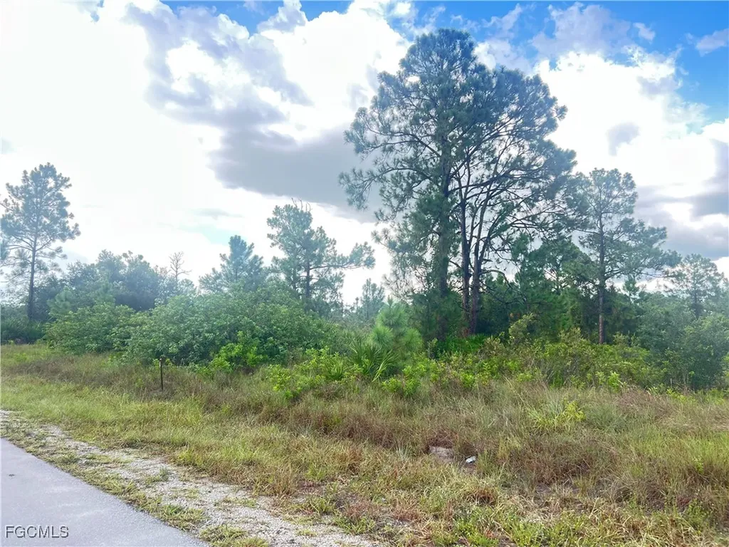 516 Abbott Avenue Lehigh Acres FL 33972